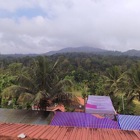 Shivalaya Homestay, Madikeri Siddāpur Extérieur photo