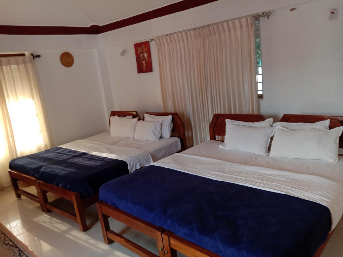 Shivalaya Homestay, Madikeri Siddāpur Extérieur photo