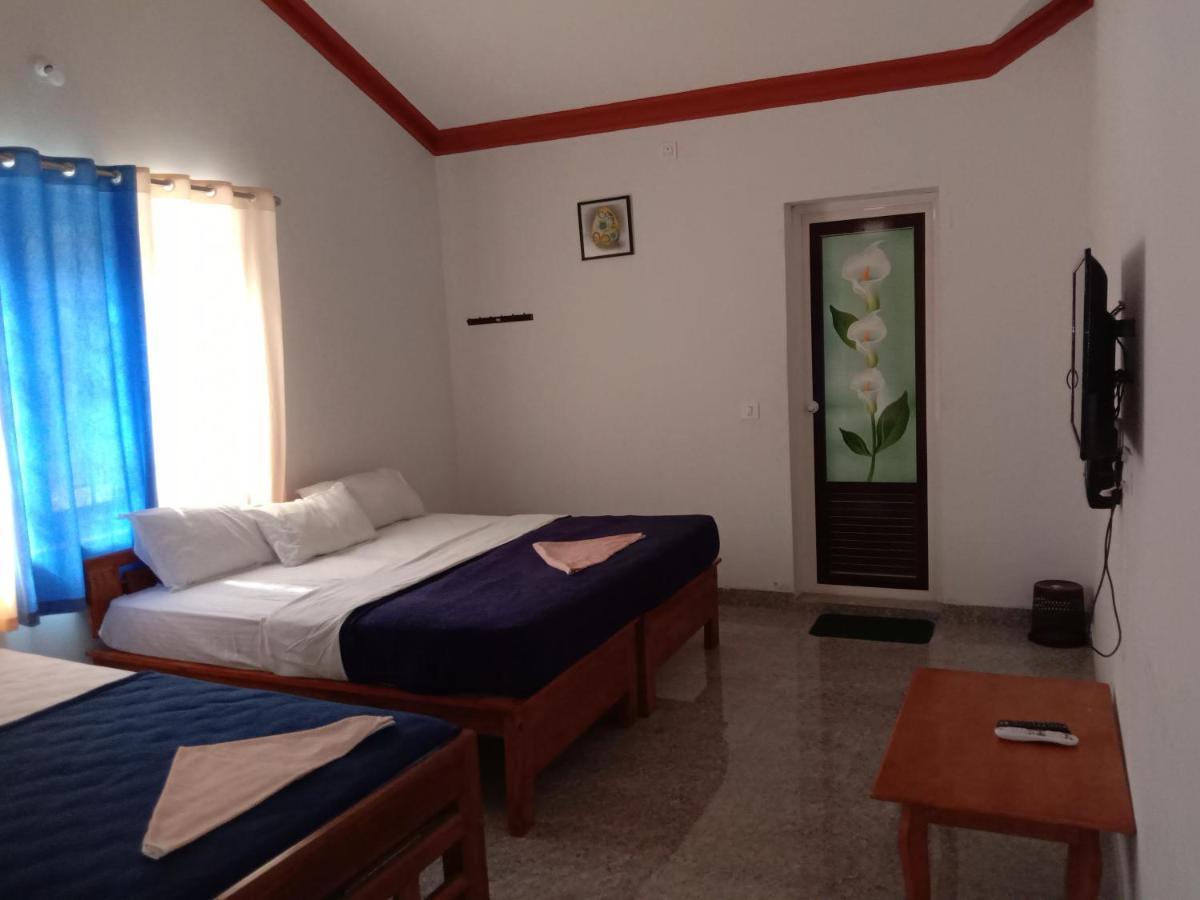 Shivalaya Homestay, Madikeri Siddāpur Extérieur photo