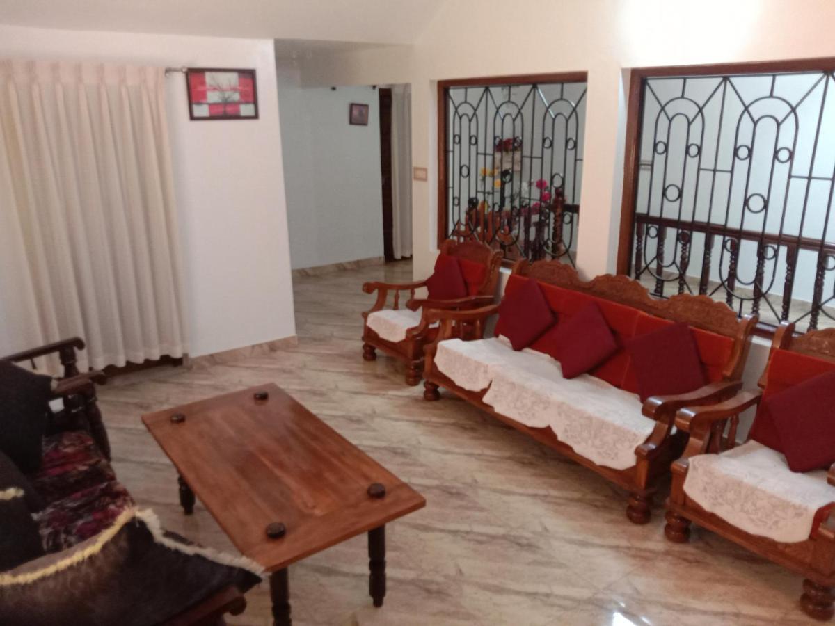 Shivalaya Homestay, Madikeri Siddāpur Extérieur photo